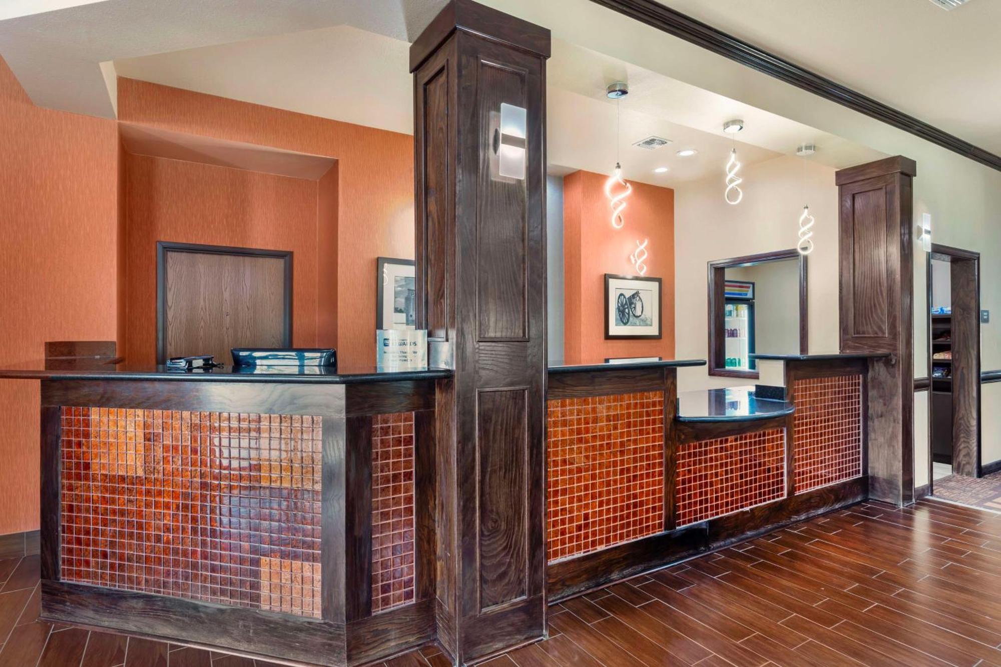 Best Western Plus Goliad Inn & Suites Exterior foto